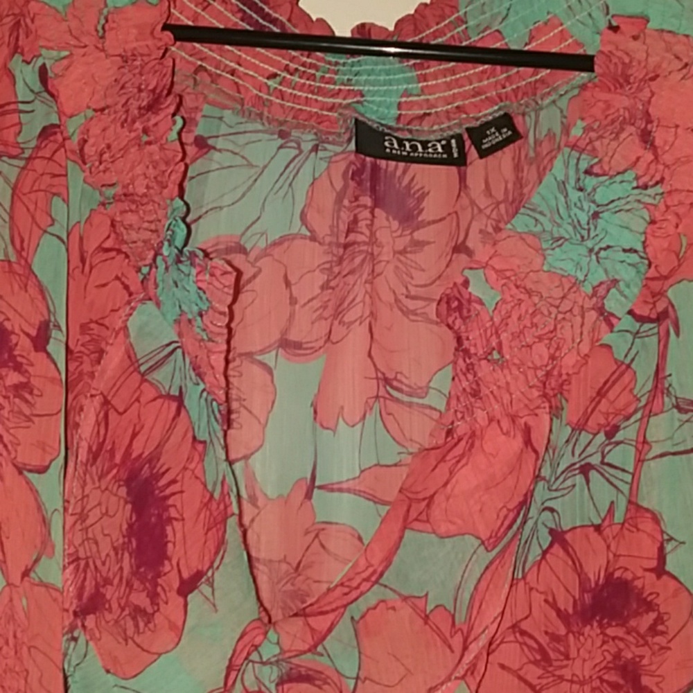 Womens dress top - Picture 4 of 5